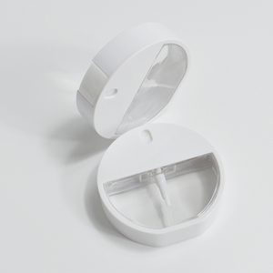 30ml Round PP Mini Spray Bottle Portable Flat Card-Style Refillable Container for Travel Perfume & Sanitizer