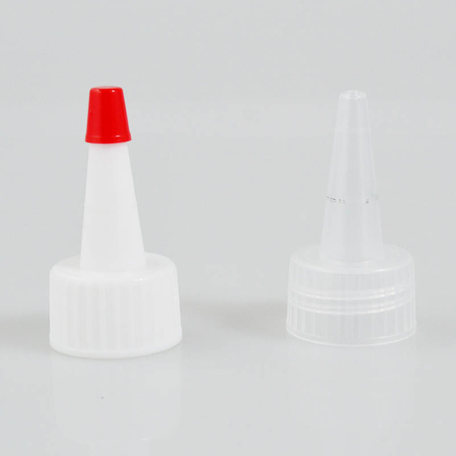 PP Plastic 20mm 24mm 28mm 32mm Natural & White Colored Plastic Ribbed Skirt Yorker Spout with Red Tip